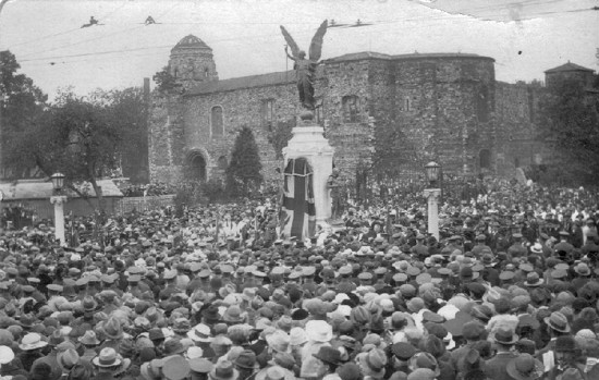 Unveiling of Colchester's war memorial